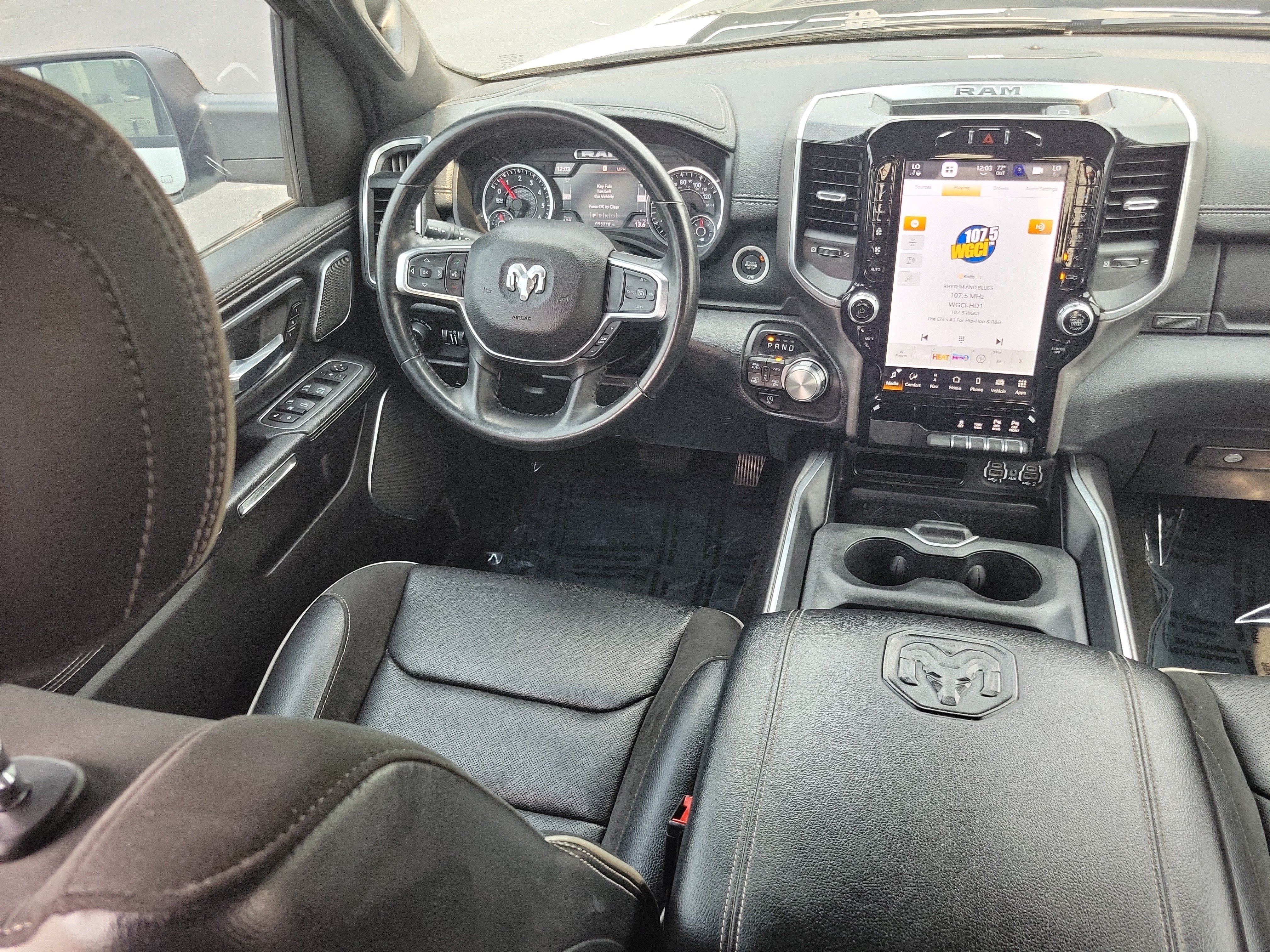 Used 2022 RAM 1500 Laramie AWD/4WD image 18