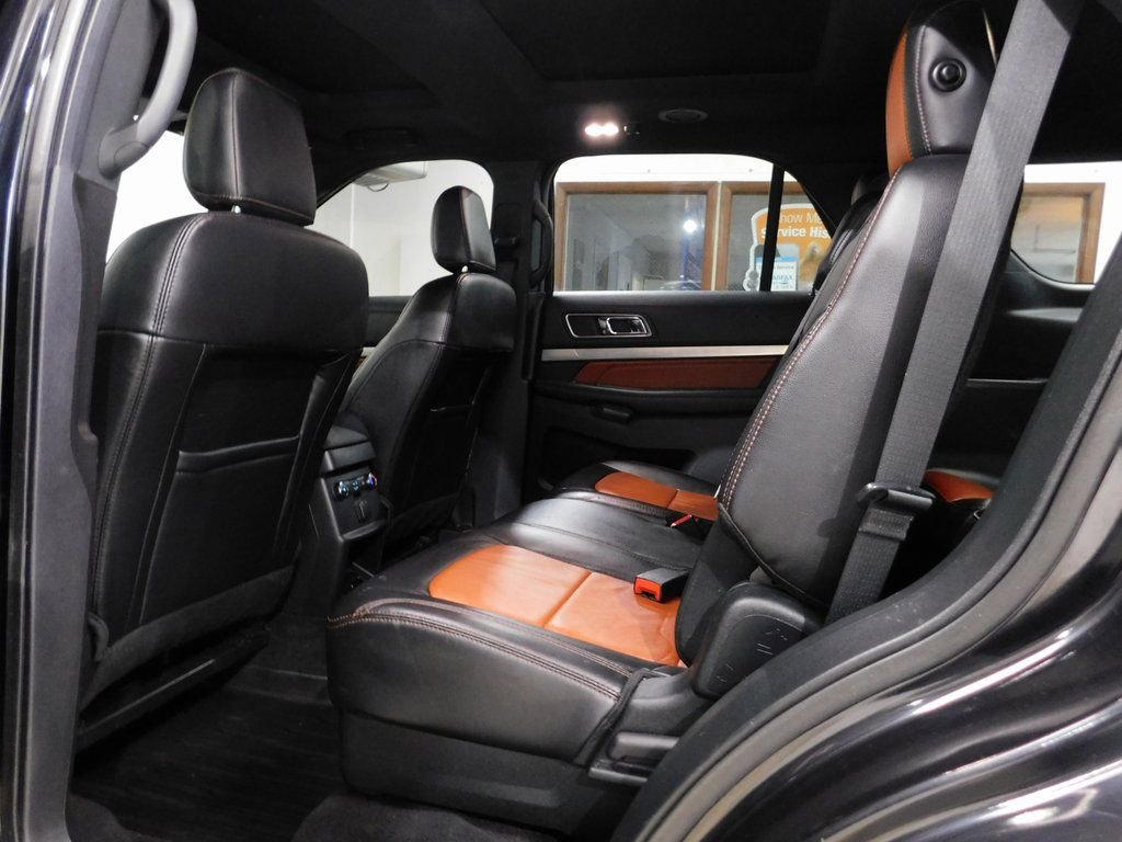 Used 2019 Ford Explorer XLT w/ XLT Desert Copper Package AWD/4WD image 72