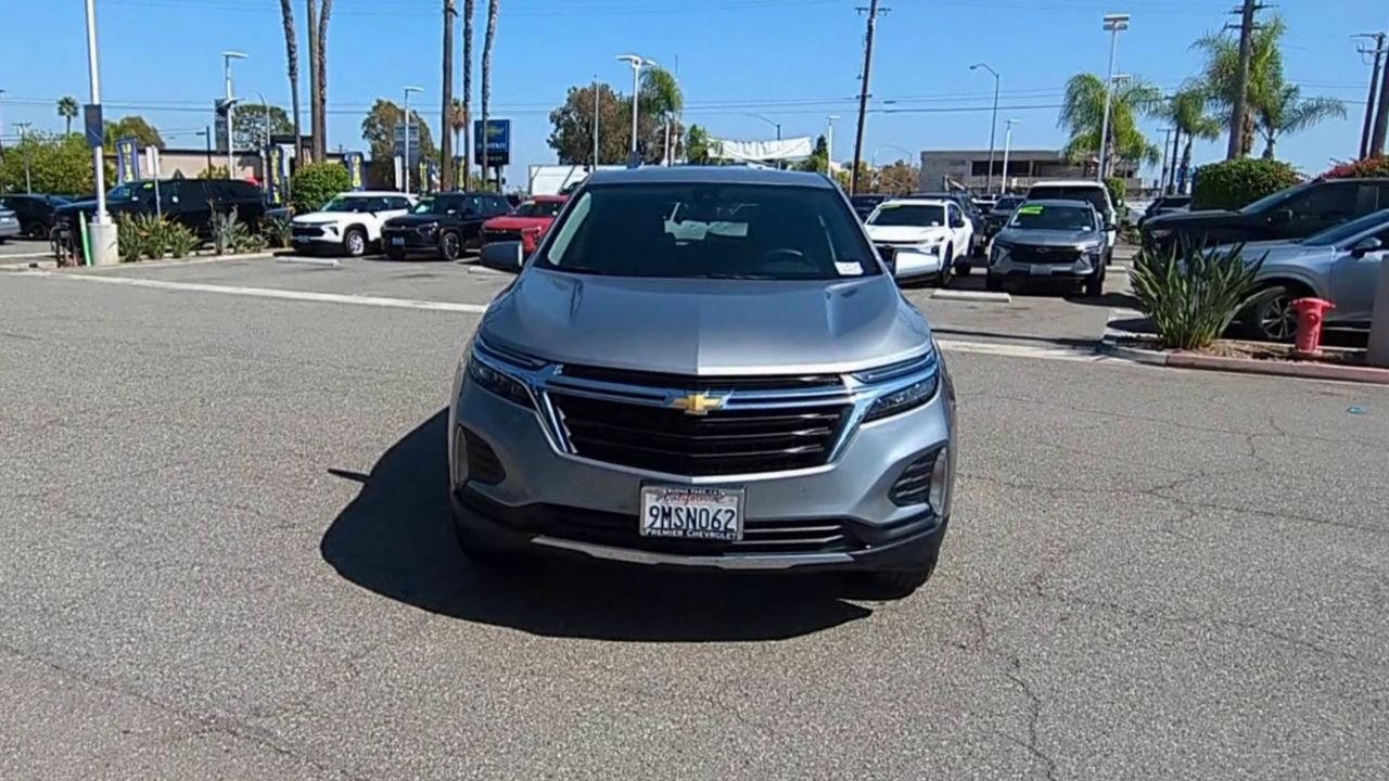Used 2024 Chevrolet Equinox LT AWD/4WD image 3