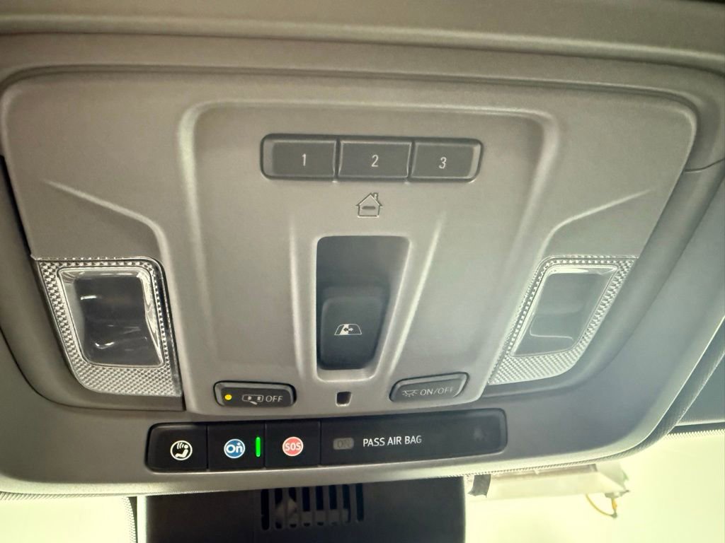 New 2026 GMC Sierra 3500 SLT image 14