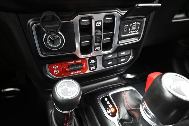 Used 2021 Jeep Gladiator Rubicon AWD/4WD image 46