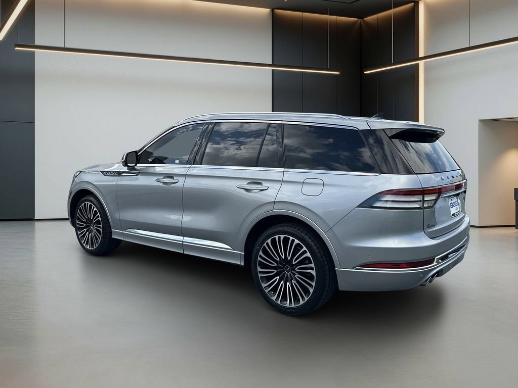 Used 2021 Lincoln Aviator Black Label w/ Dynamic Handling Package AWD/4WD image 3