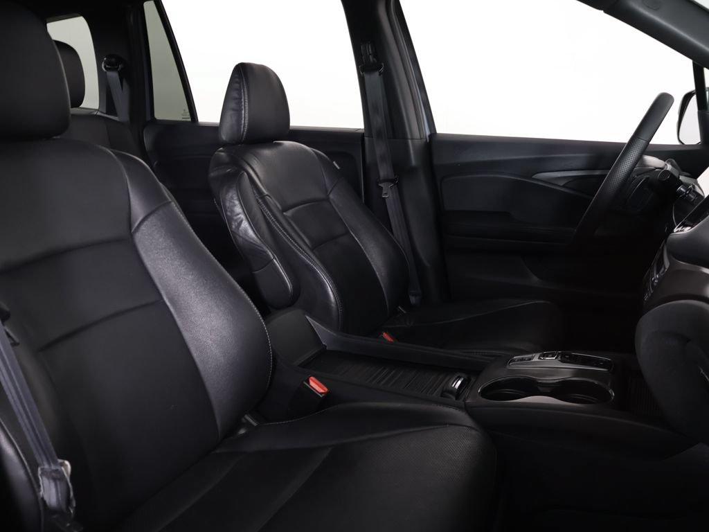 Used 2023 Honda Passport EX-L image 32