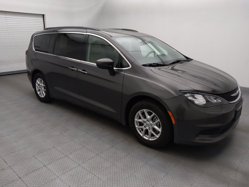 Used 2021 Chrysler Voyager Lxi FWD image 11