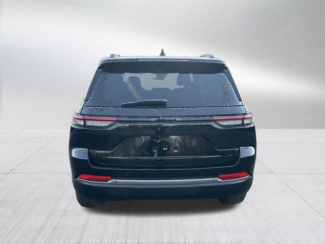New 2026 Jeep Grand Cherokee Altitude RWD image 6