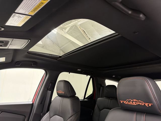 Used 2025 Honda Pilot TrailSport image 24