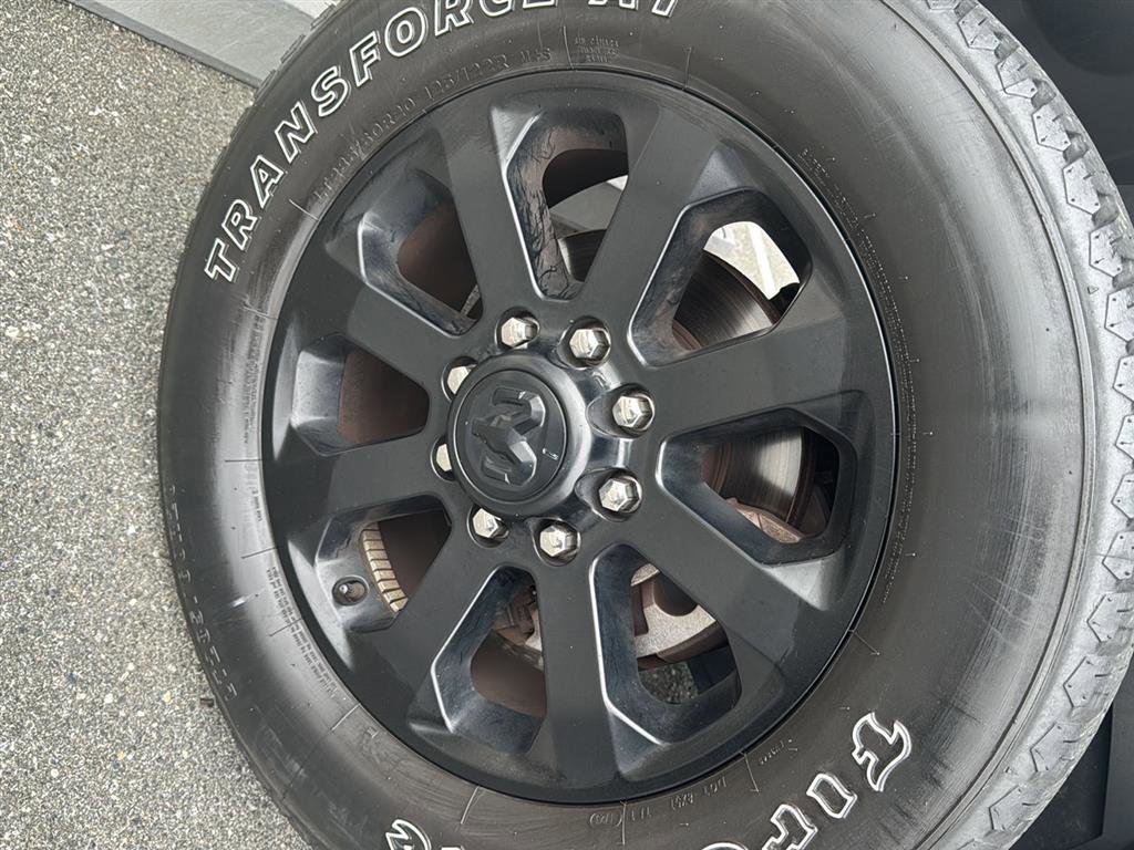 Used 2023 RAM 2500 Laramie w/ Night Edition AWD/4WD image 18