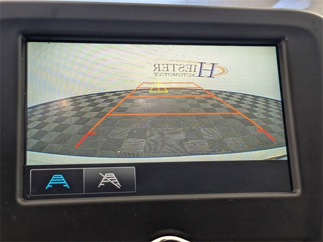 Used 2018 Chevrolet Equinox LT image 21