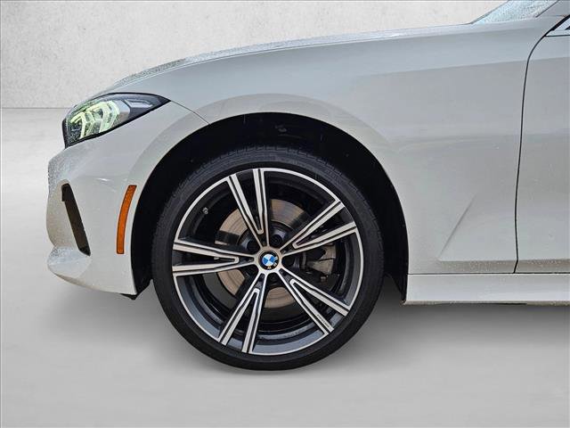 Used 2024 BMW 330i Sedan w/ Premium Package image 9