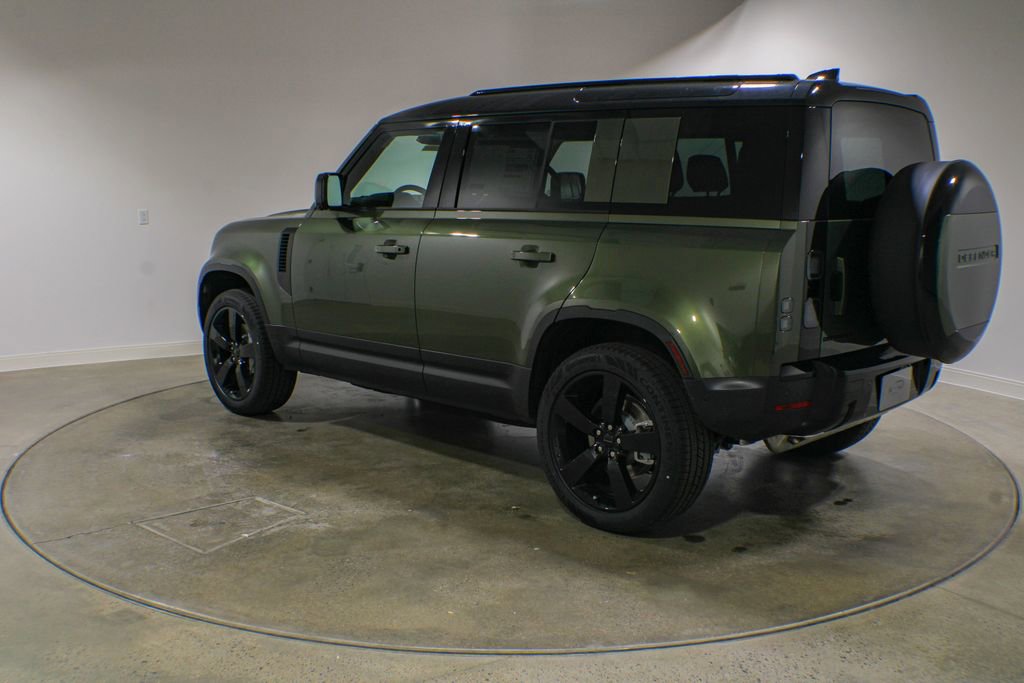 New 2026 Land Rover Defender 110 S AWD/4WD image 3