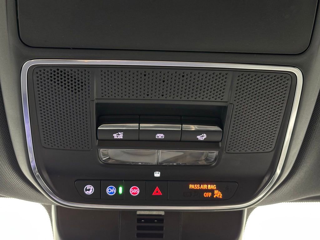 New 2026 Buick Enclave Avenir image 36