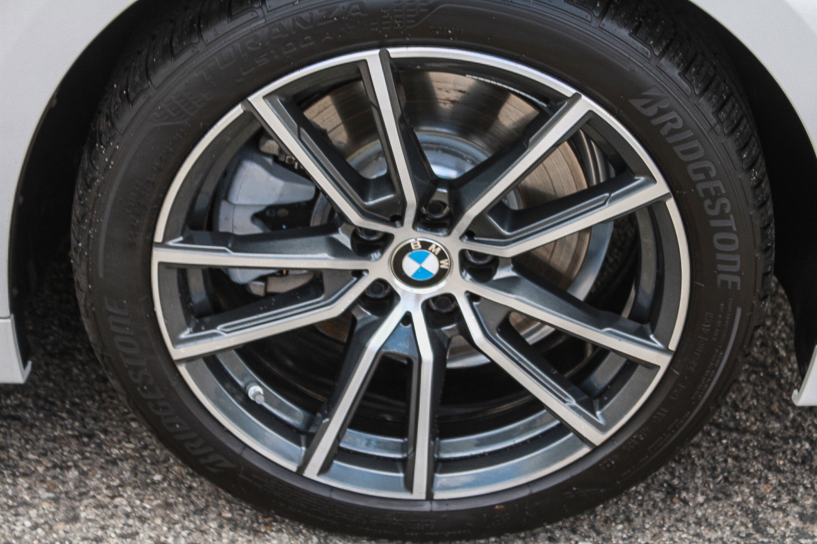 Used 2026 BMW 230i Coupe w/ Convenience Package RWD image 10