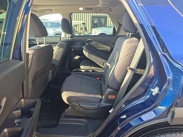 Certified 2025 Nissan Pathfinder SV w/ SV Premium Package FWD image 3