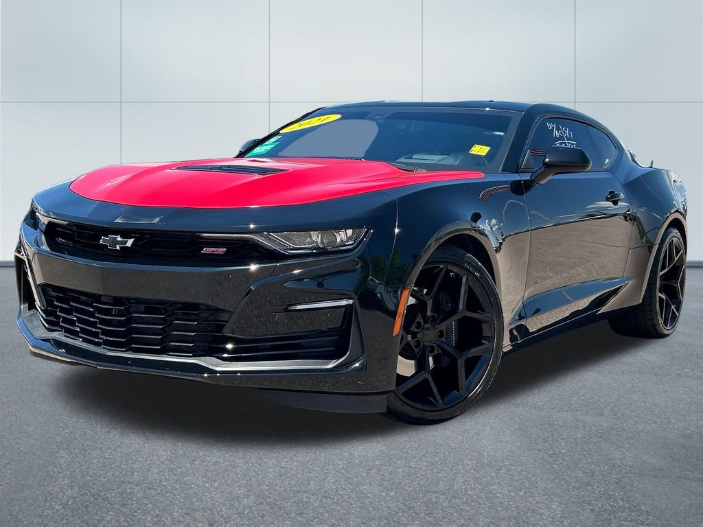 Used 2021 Chevrolet Camaro SS RWD image 1