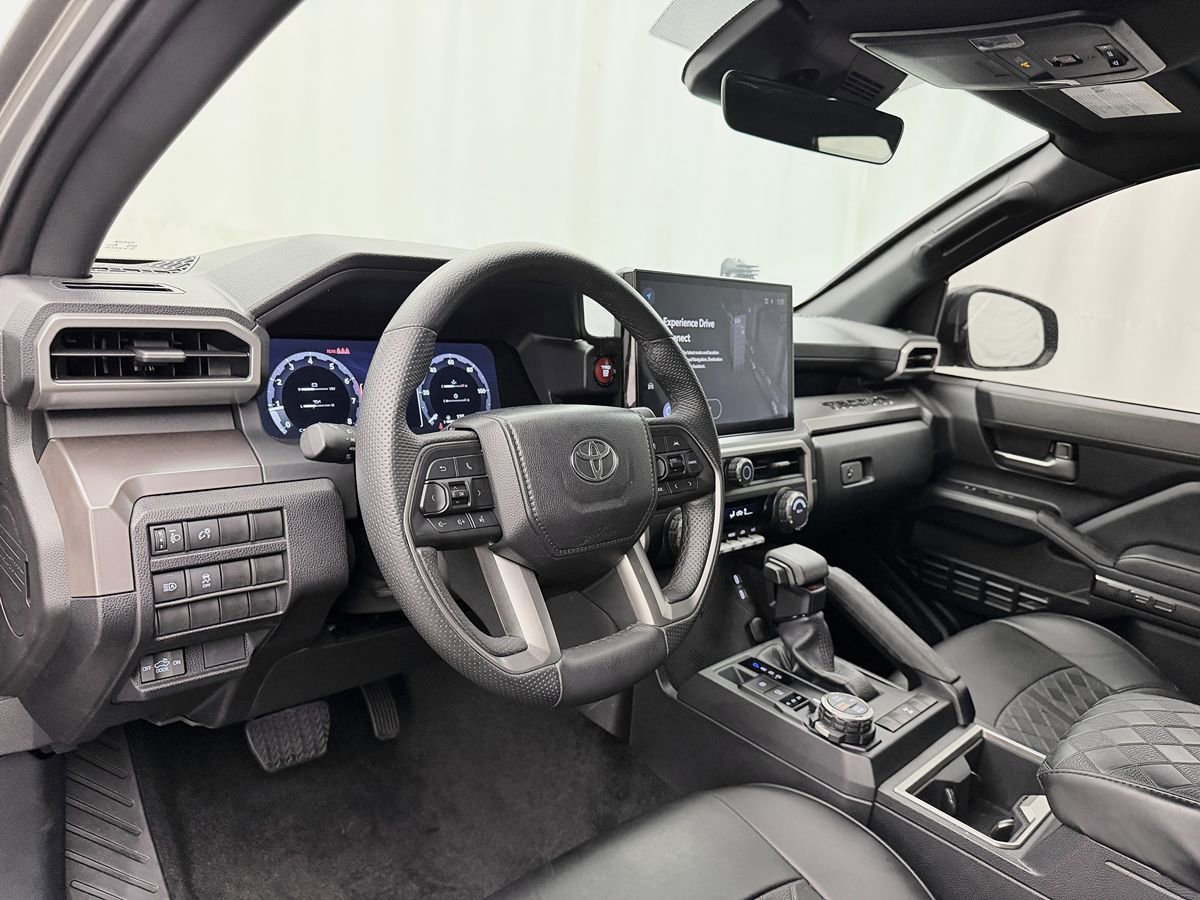 Used 2024 Toyota Tacoma TRD Off-Road AWD/4WD image 11