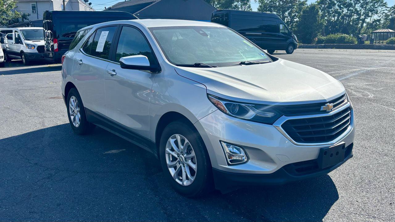 Used 2021 Chevrolet Equinox LT w/ Driver Convenience Package FWD image 4