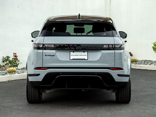 Used 2025 Land Rover Range Rover Evoque S image 8