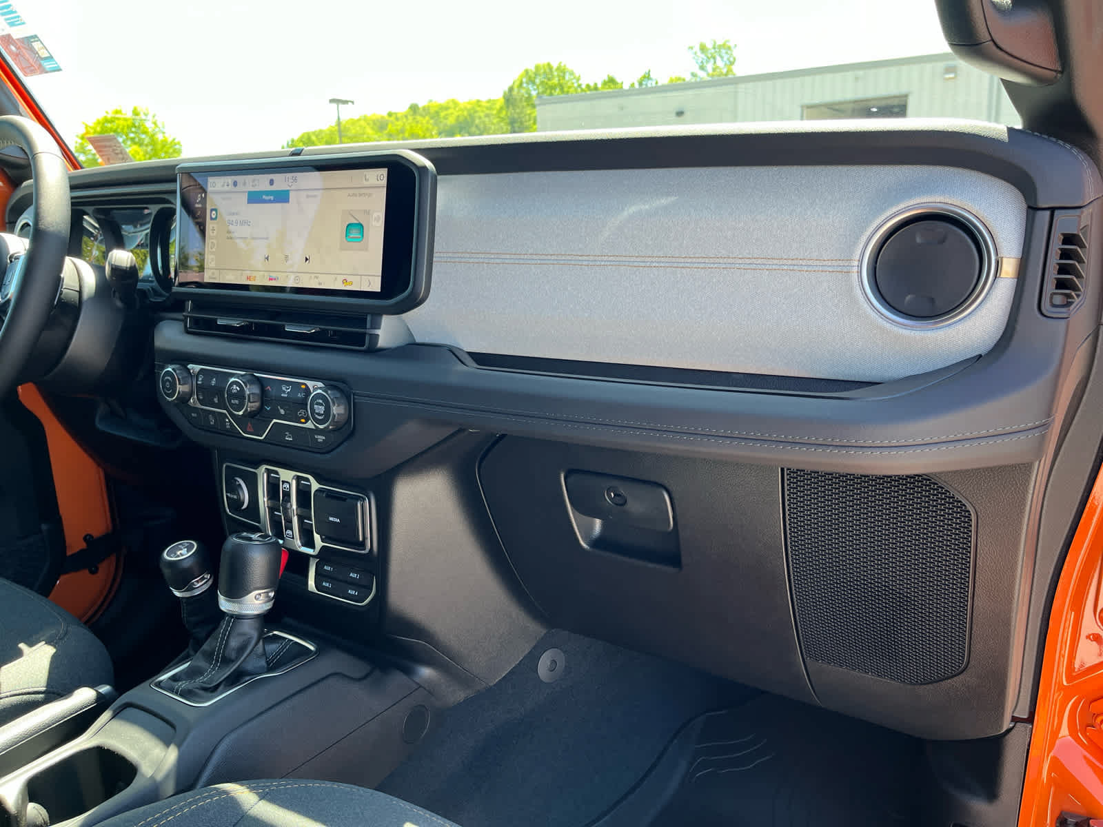 New 2026 Jeep Wrangler Unlimited Sahara AWD/4WD image 36