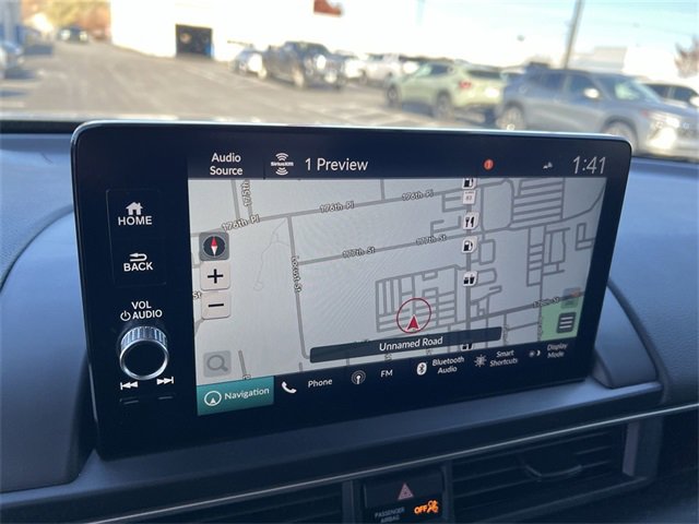 Used 2025 Honda Pilot Touring image 19