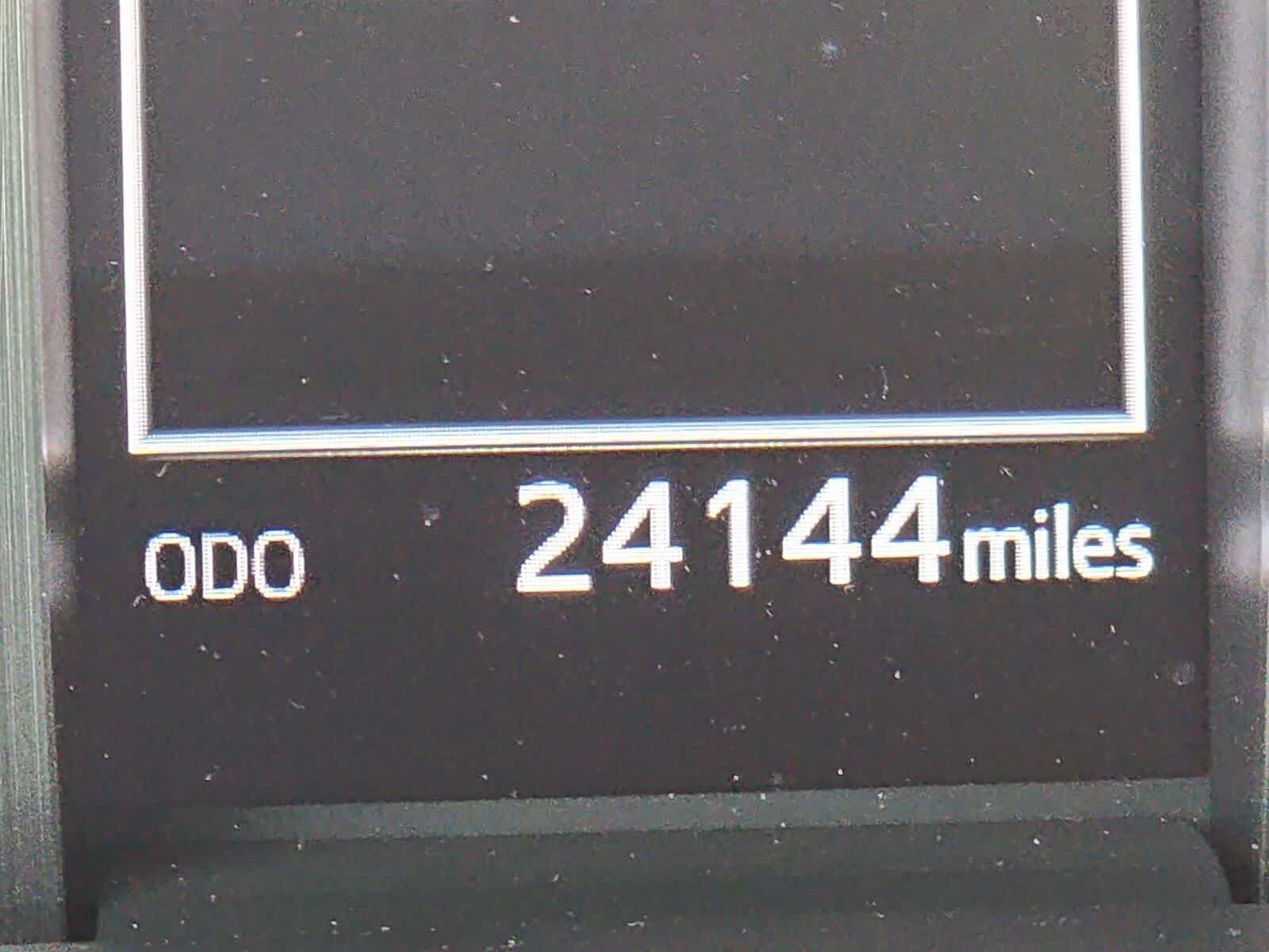 Used 2023 Toyota 4Runner Limited RWD image 31