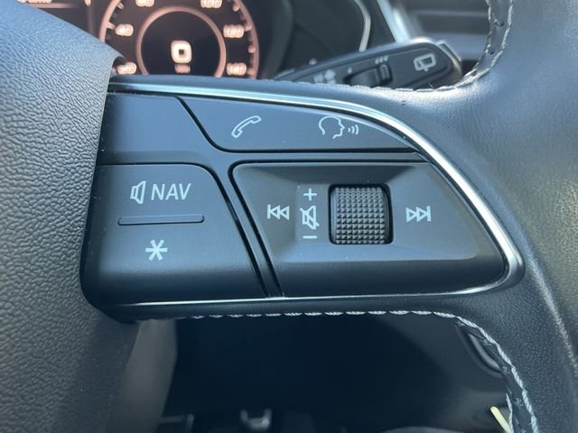 Used 2018 Audi SQ5 Prestige AWD/4WD image 19
