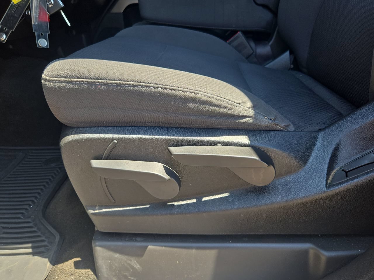 Used 2018 Chevrolet Silverado 1500 LT w/ Trailering Package RWD image 27