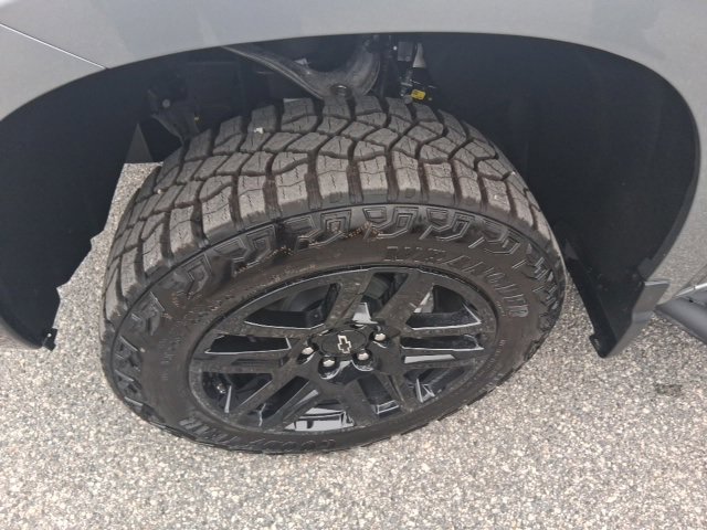 New 2026 Chevrolet Silverado 1500 Custom Trail Boss w/ Dark Appearance Package image 7