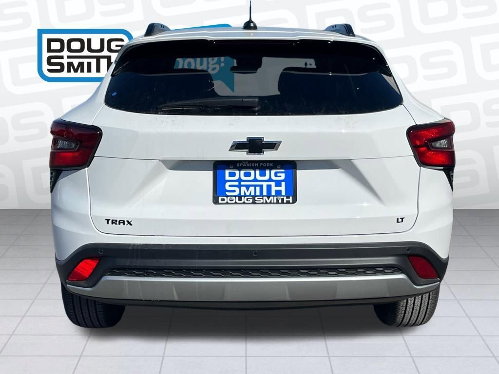 New 2026 Chevrolet Trax LT w/ Driver Confidence Package image 30