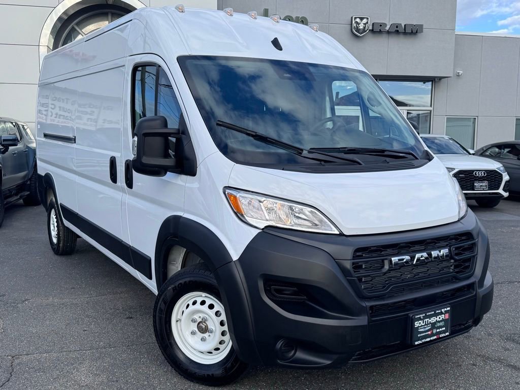 New 2025 RAM ProMaster 2500 w/ Storage Group