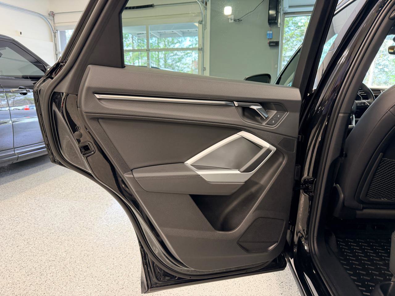 Used 2020 Audi Q3 2.0T Premium w/ Convenience Package image 21