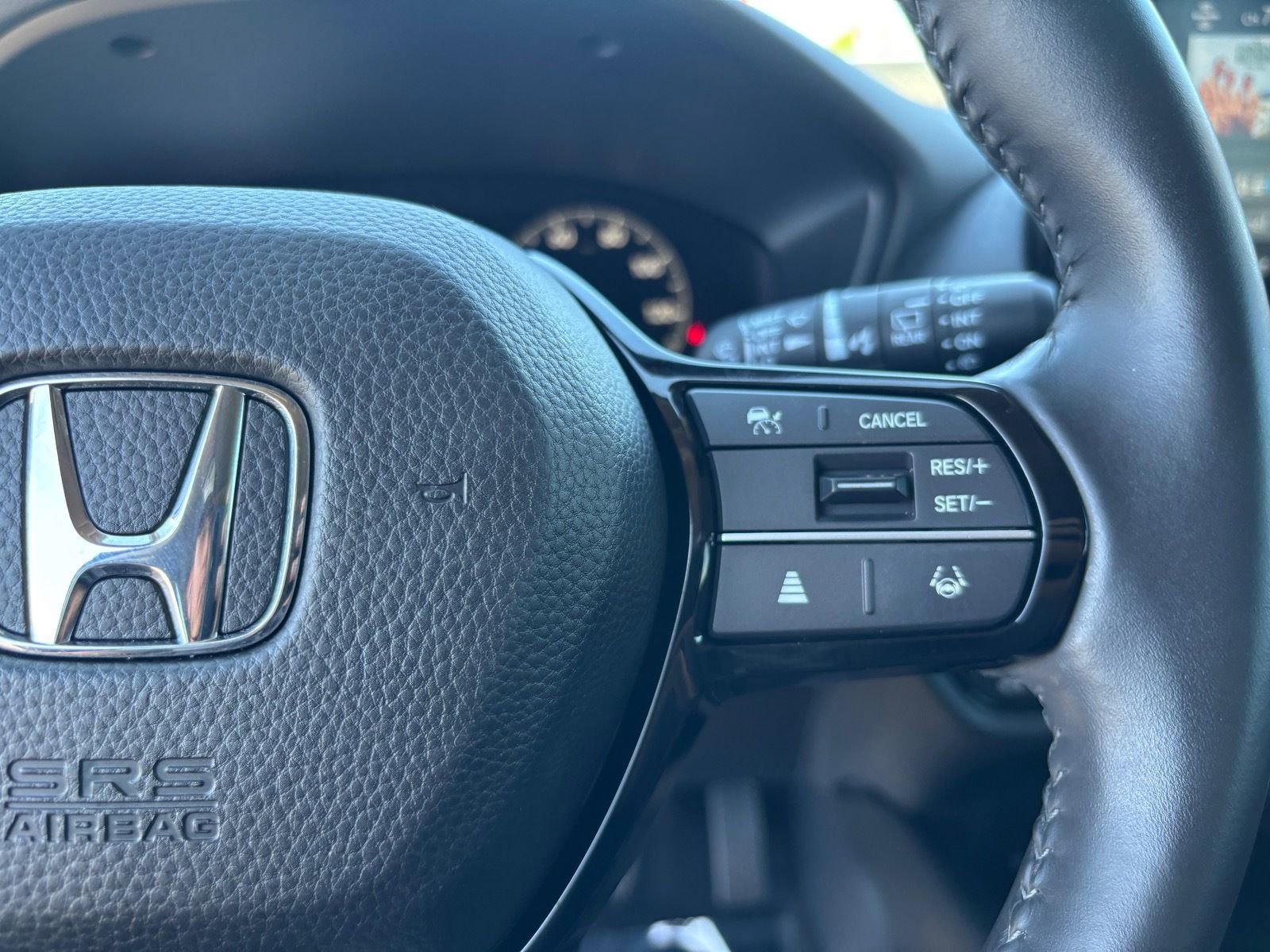 Used 2025 Honda HR-V EX-L image 30
