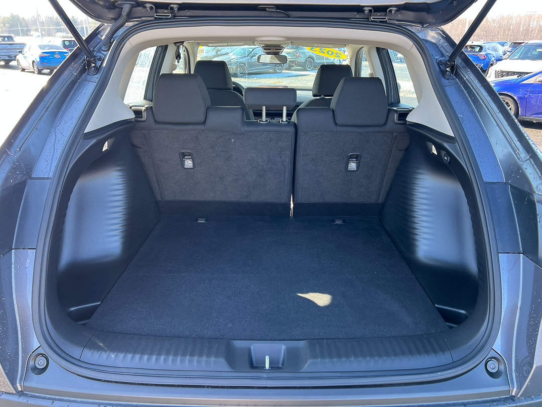 Used 2023 Honda HR-V LX image 5