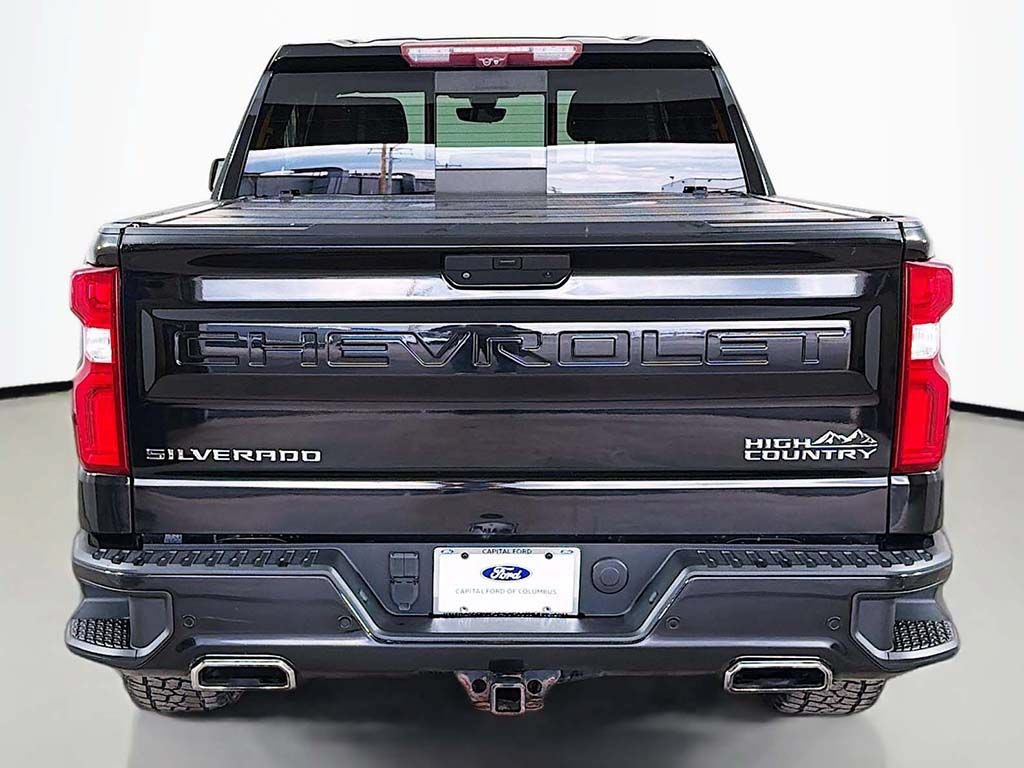 Used 2020 Chevrolet Silverado 1500 High Country w/ Technology Package AWD/4WD image 18