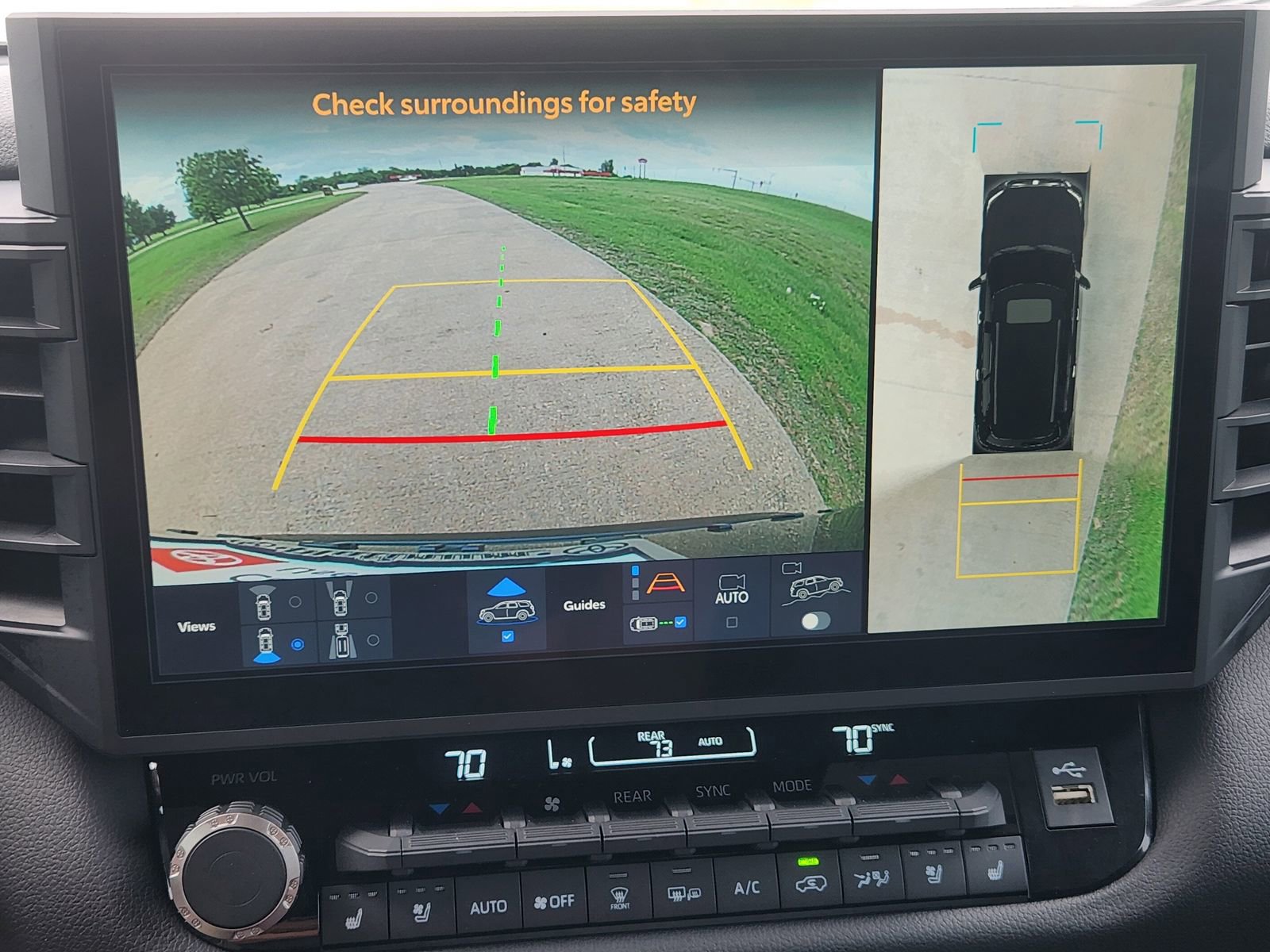 Used 2025 Toyota Sequoia TRD Pro AWD/4WD image 21