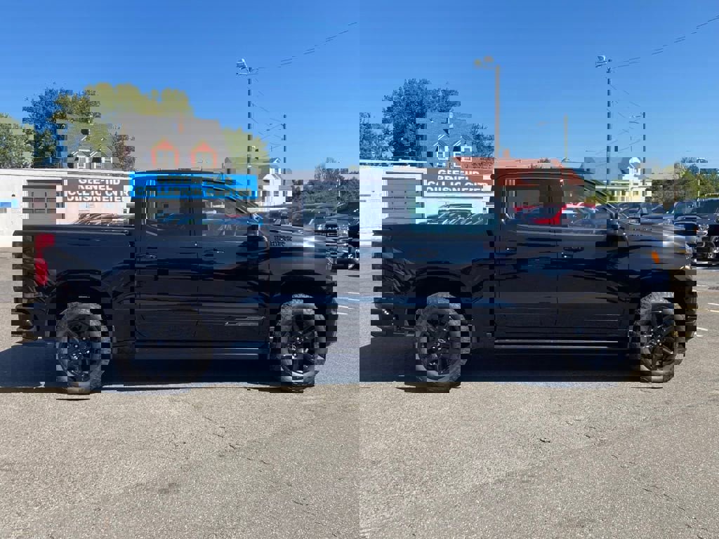 New 2025 Chevrolet Silverado 1500 High Country w/ Midnight Edition image 8