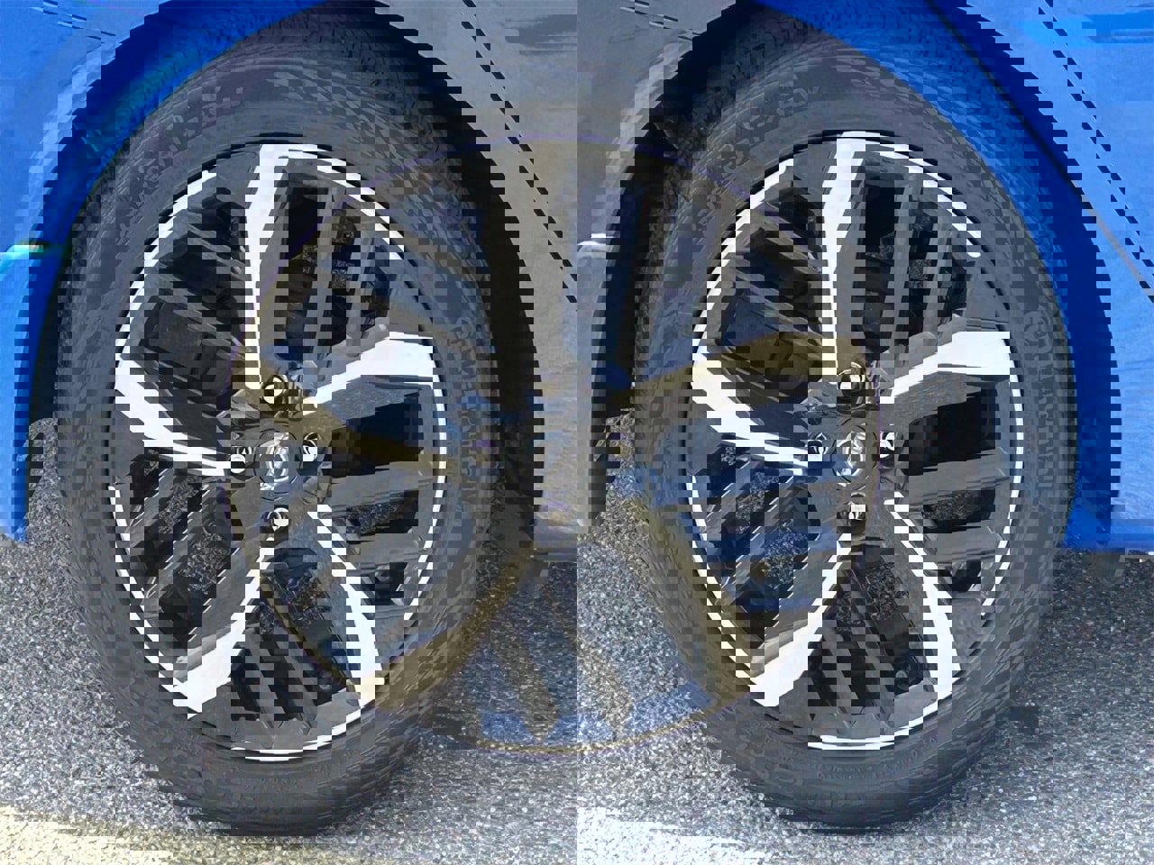 Certified 2023 Nissan Versa SR w/ Trunk Package image 8