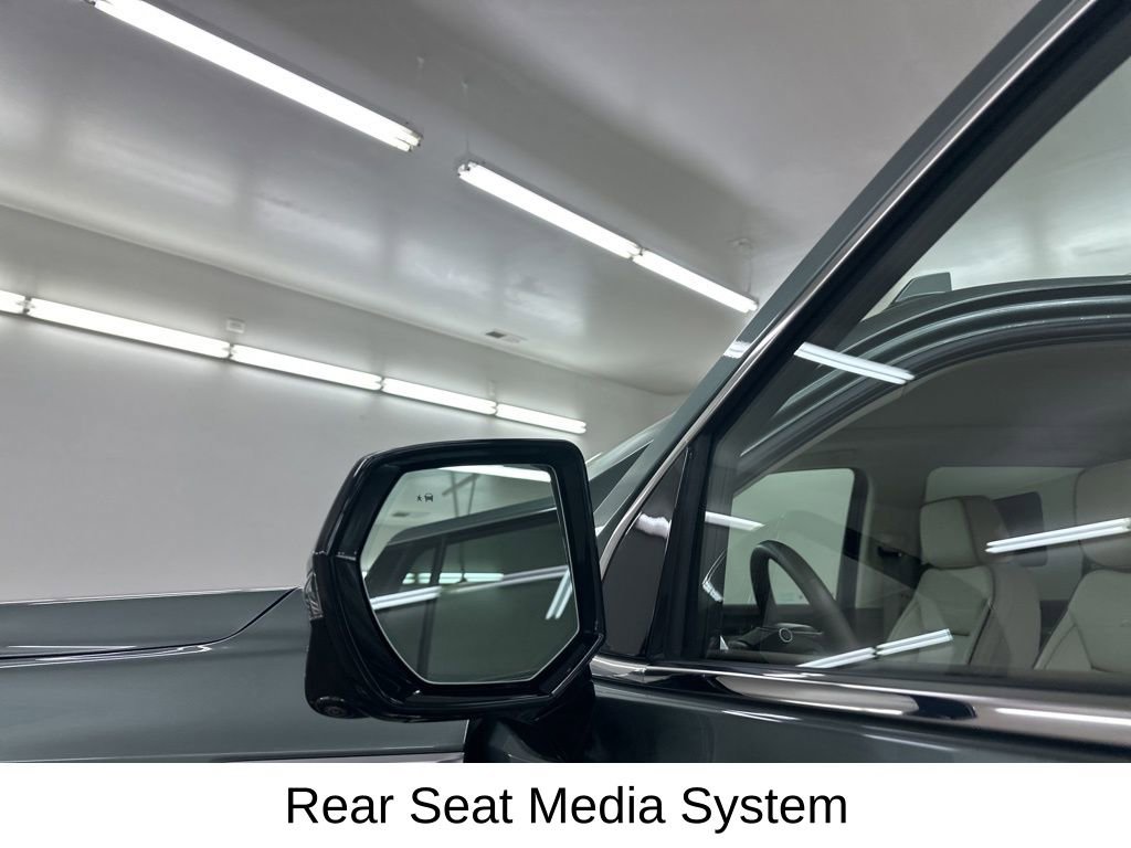 Certified 2024 GMC Yukon Denali image 18