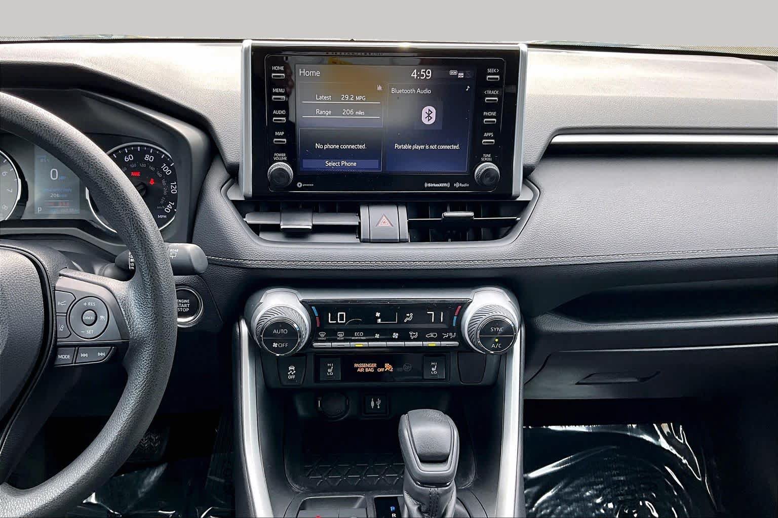 Used 2019 Toyota RAV4 XLE FWD image 7