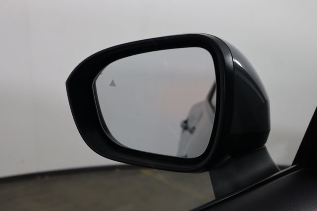 Used 2026 Nissan Rogue SV FWD image 40