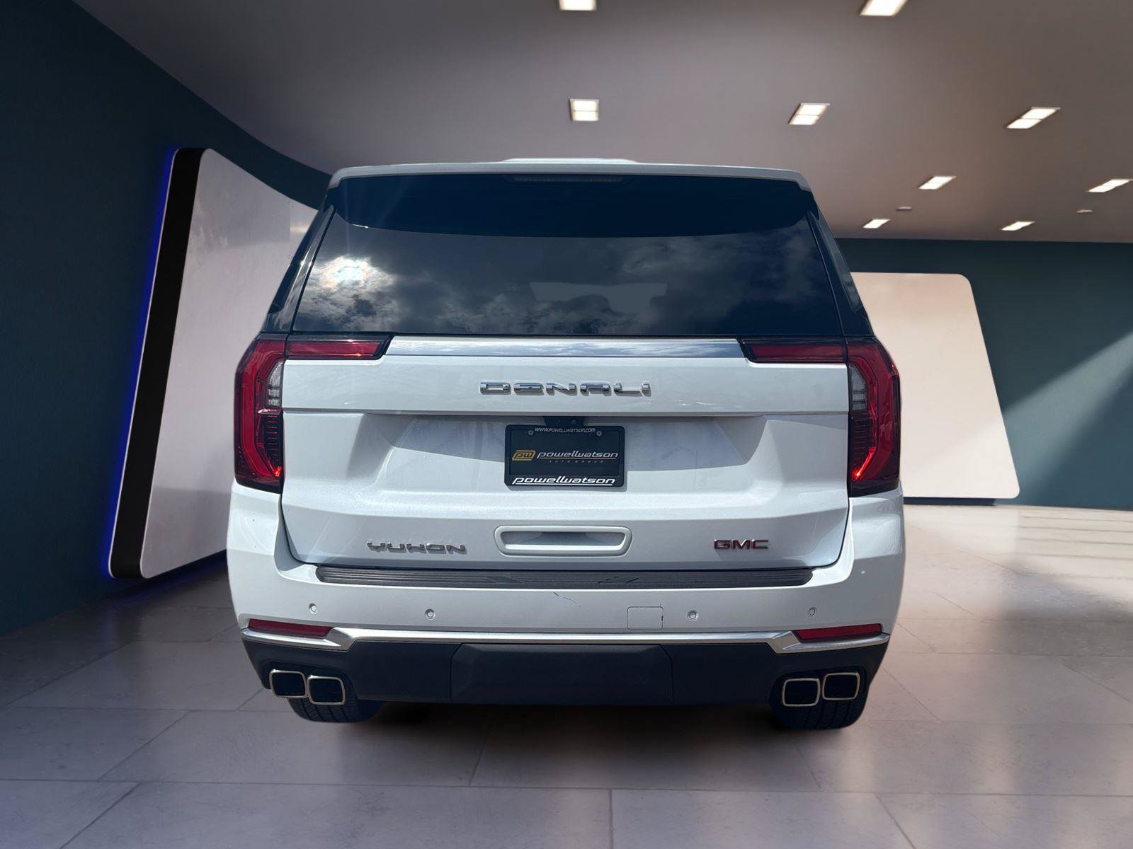 Used 2026 GMC Yukon XL Denali w/ Denali Reserve Package AWD/4WD image 4