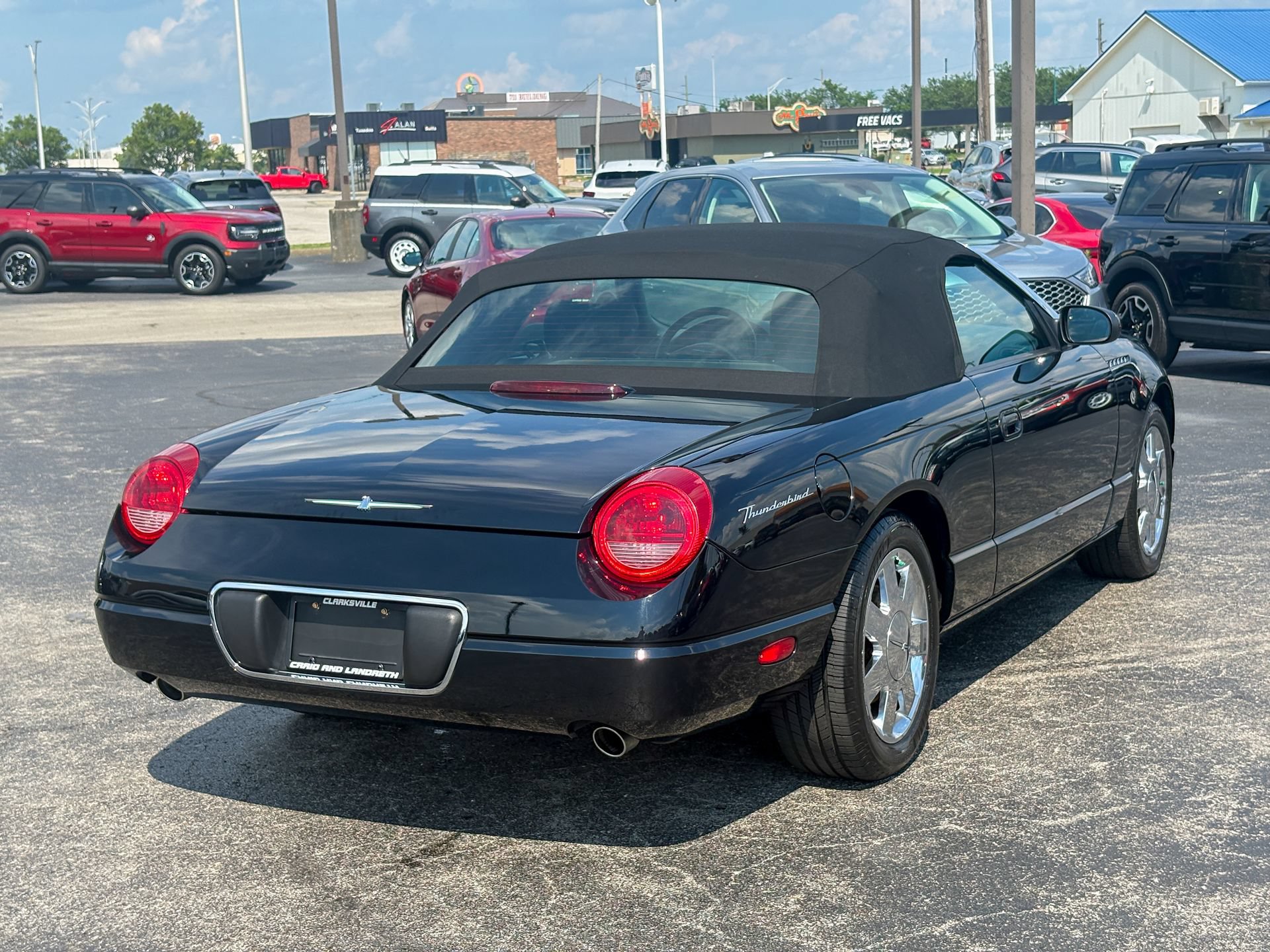 Used 2002 Ford Thunderbird RWD image 15