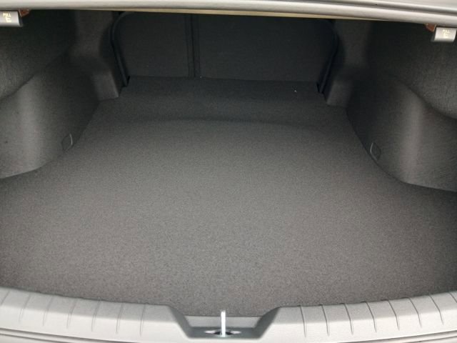 New 2026 Kia K5 EX image 44