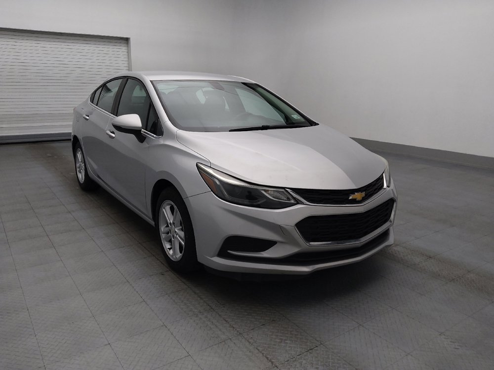 Used 2017 Chevrolet Cruze LT w/ Convenience Package FWD image 13