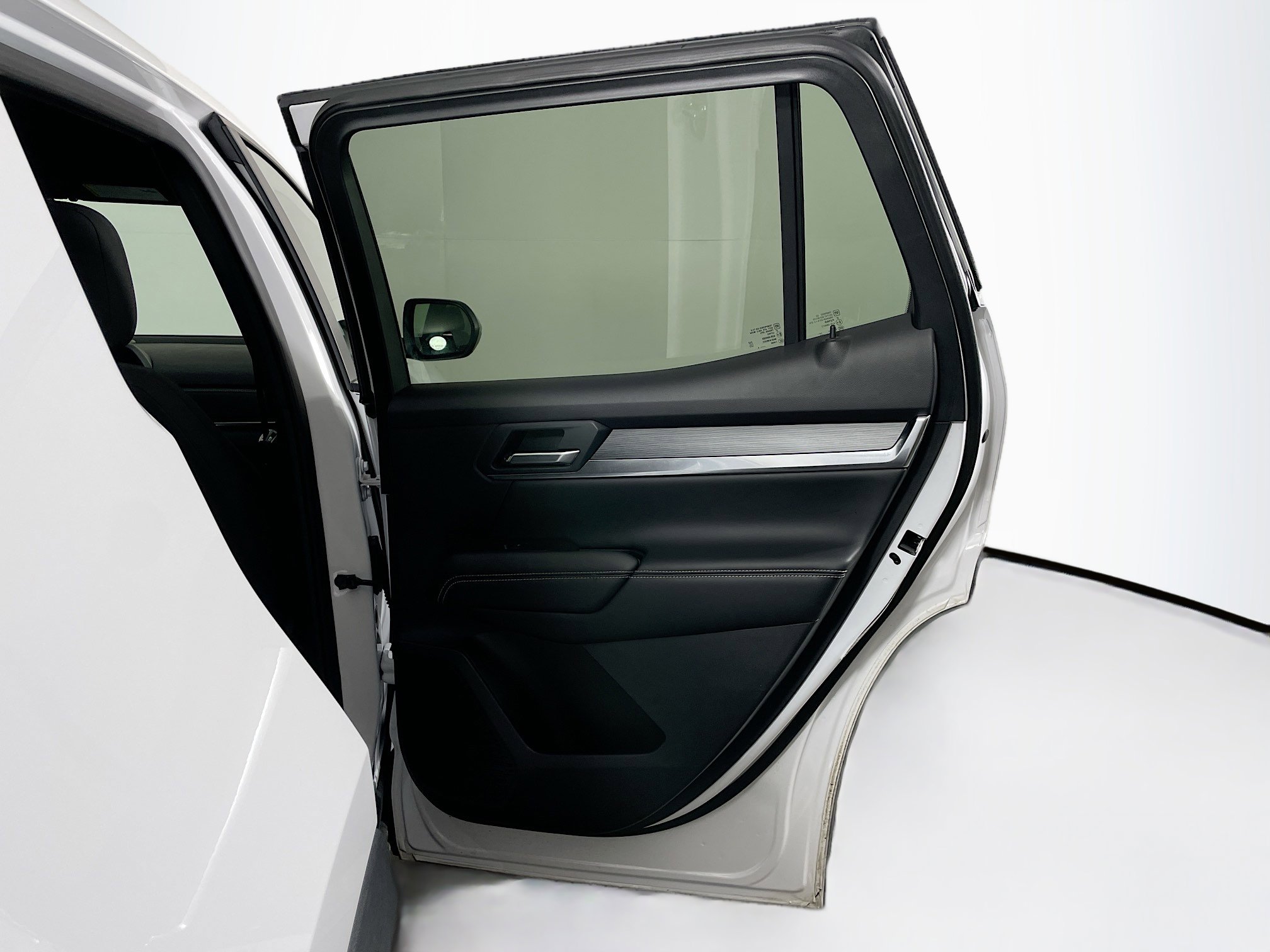 Used 2025 GMC Terrain Elevation image 29