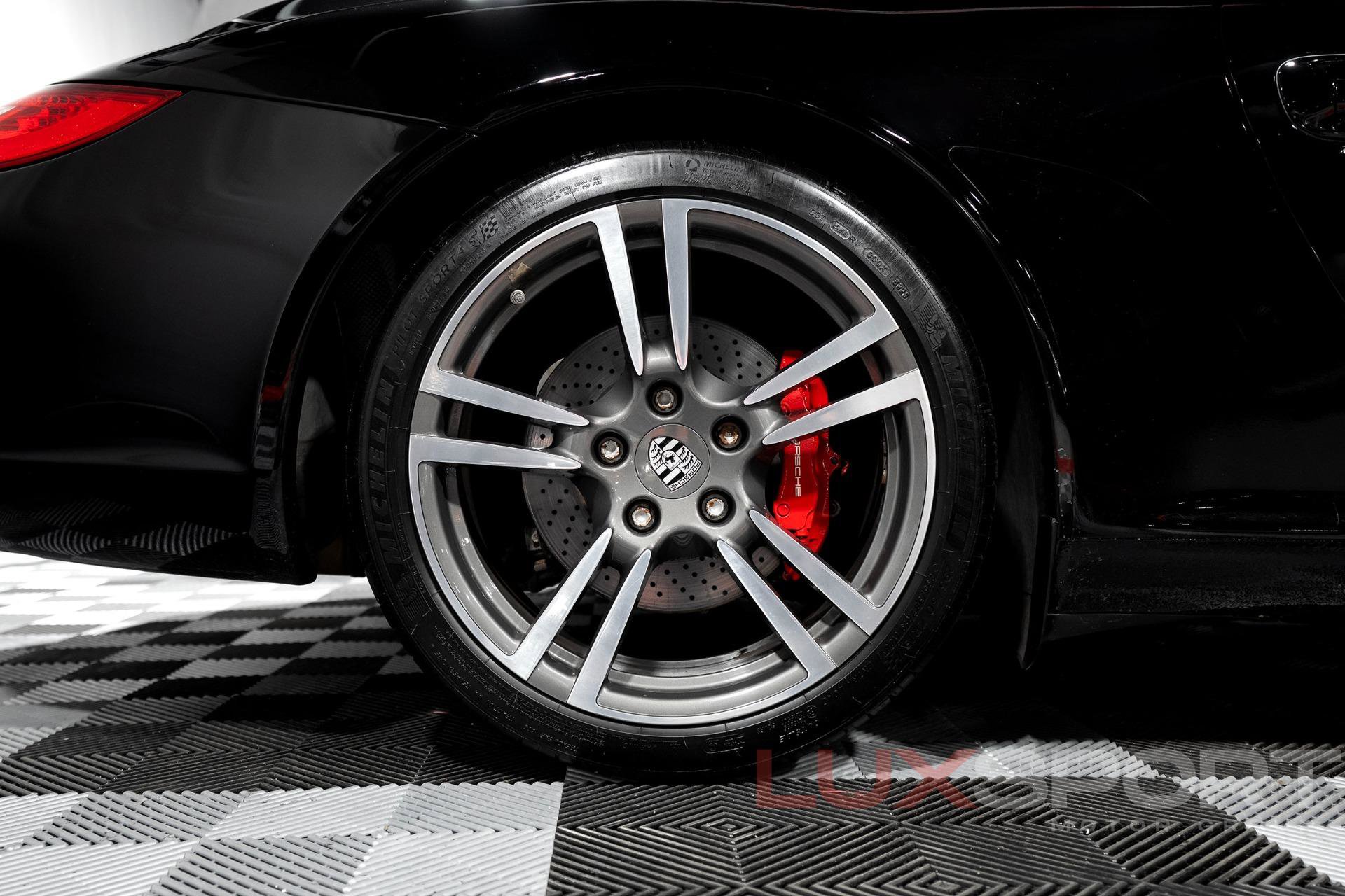 Used 2011 Porsche 911 Carrera S image 9