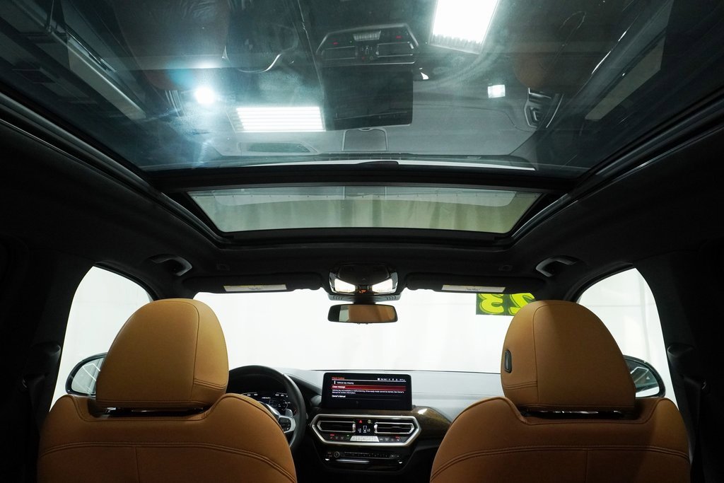 Used 2023 BMW X3 M40i image 8