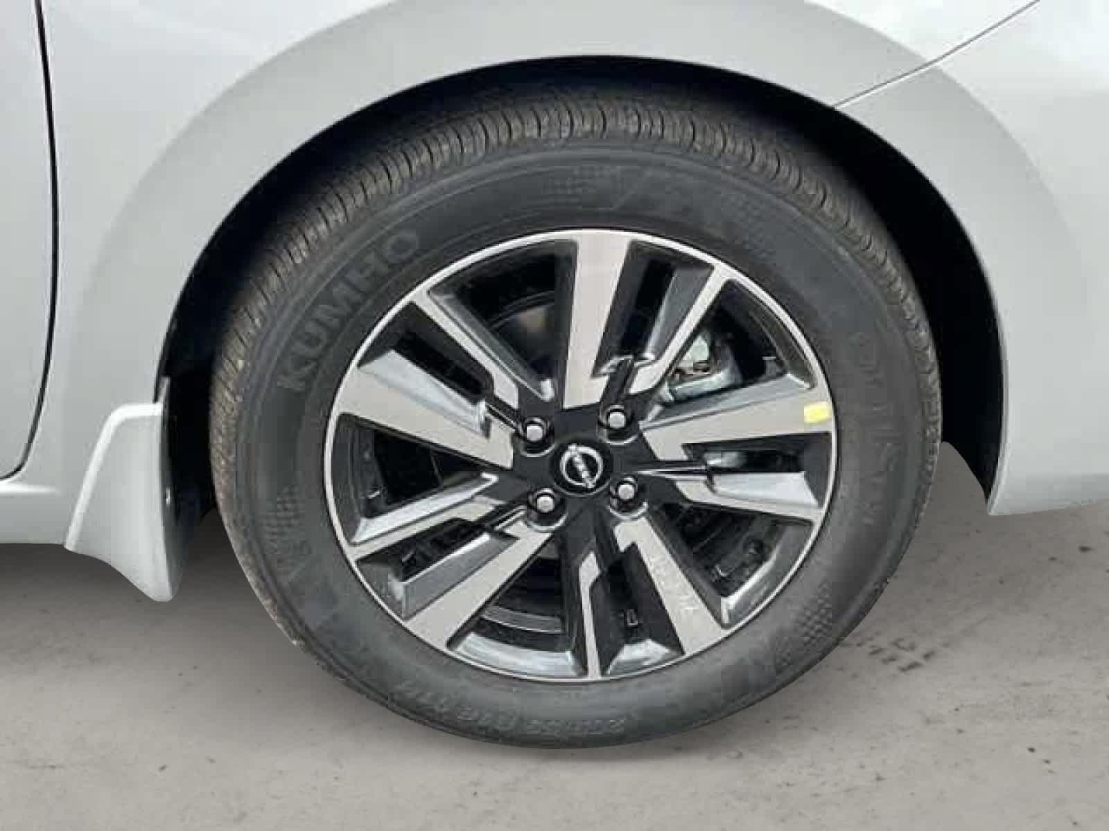 Certified 2024 Nissan Versa S w/ S Plus Package FWD image 19