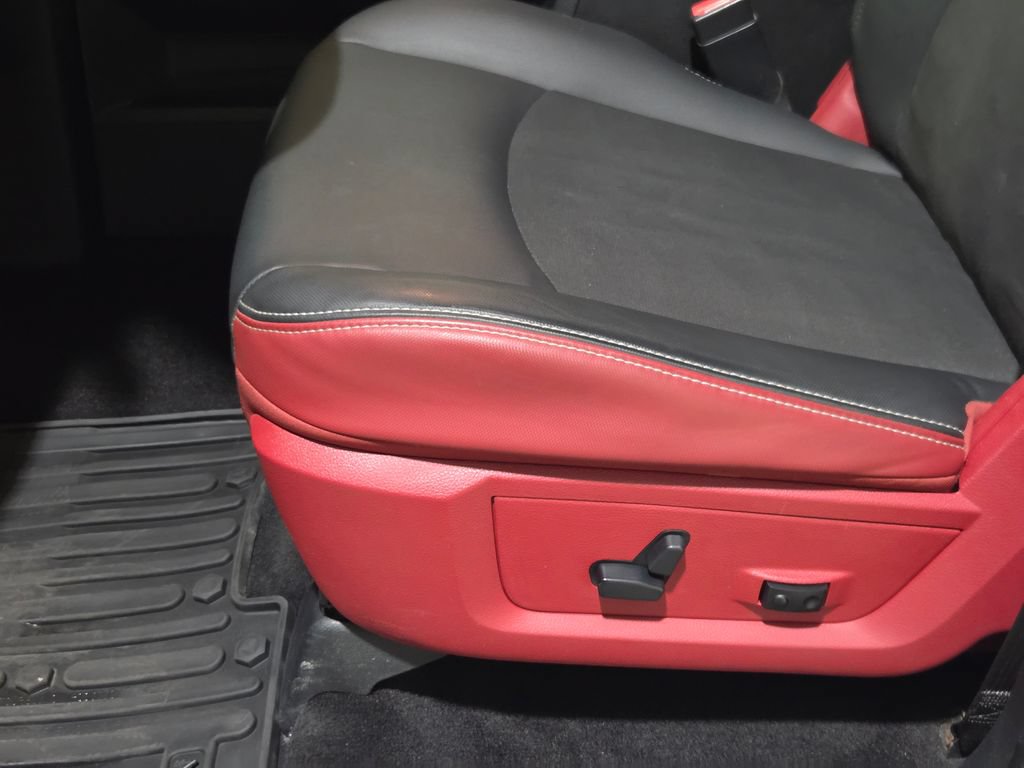 Used 2018 RAM 1500 Rebel w/ Luxury Group AWD/4WD image 15