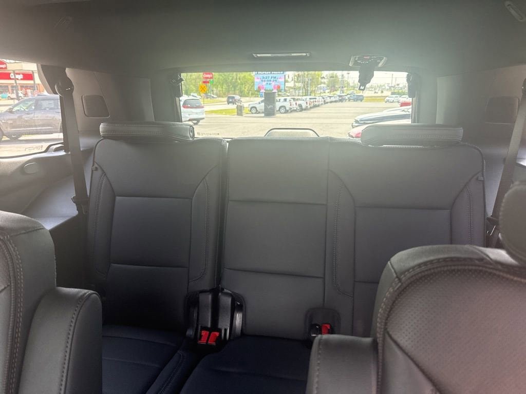 New 2026 Chevrolet Tahoe High Country AWD/4WD image 21