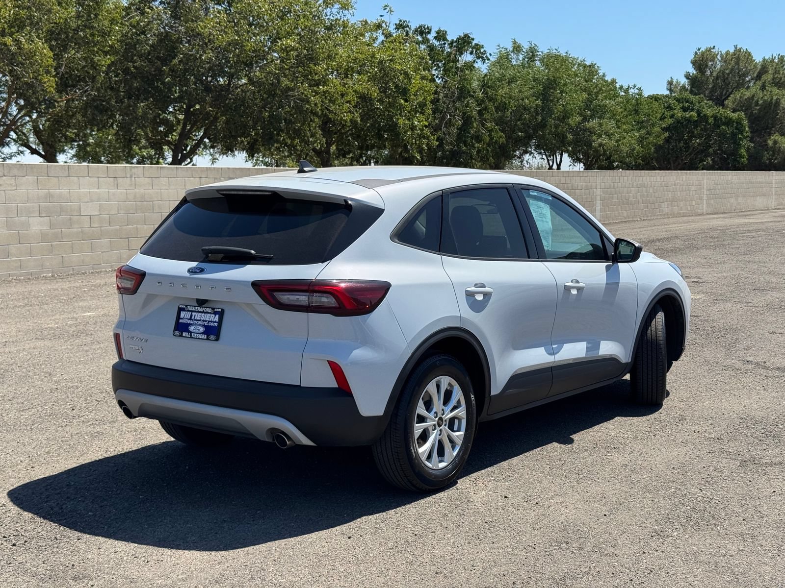 Used 2025 Ford Escape Active FWD image 4